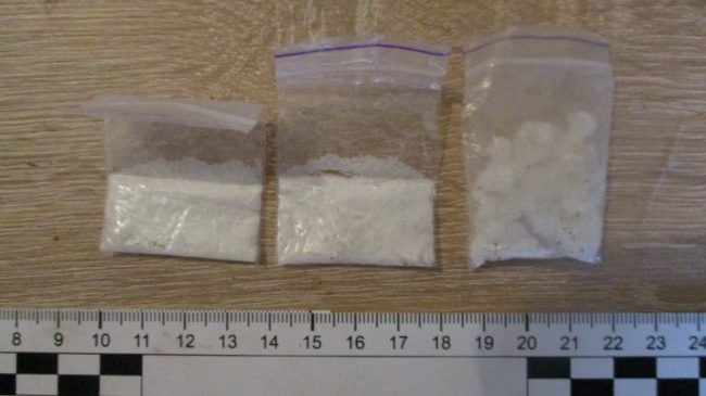 Правоохранительные органы задержали жителя Красноперекопска за попытку сбыта «соли» в крупном размере.