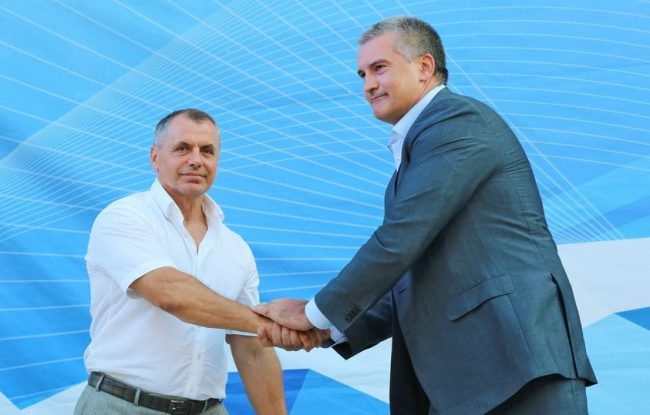 Аксенов поздравил Константинова