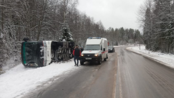 В Карелии во время экскурсионной поездки произошло ДТП с участием студентов СевГУ