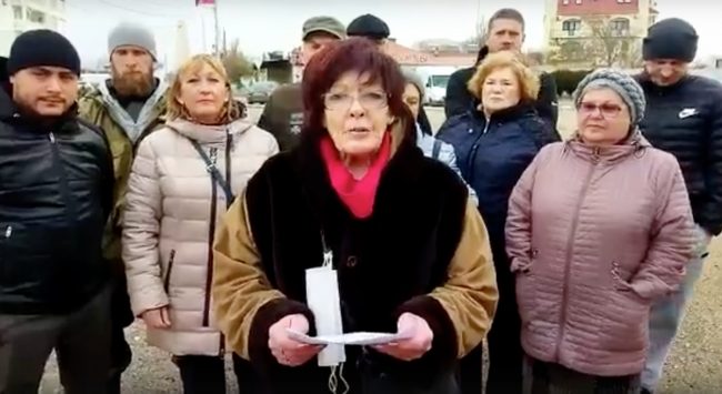 Жители Феодосии попросили Путина защитить Золотой пляж от застройки