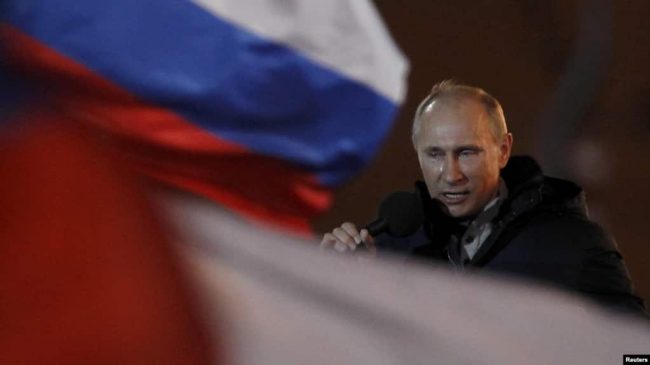 Электоральный рейтинг Путина в ноябре 2021 года упал до 32%