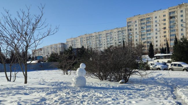 снег в Севастополе