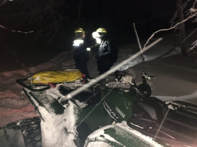 В районе плато Бабуган-яйла в условиях ночного времени суток и тяжёлых погодных условий турист потерял ориентиры и не мог двигаться дальше. Спасатели Алуштинского и Ялтинского АСО «КРЫМ-СПАС» провели совместную поисково-спасательную операцию.