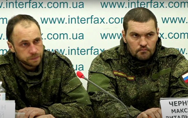 Военнослужащие РФ, попавшие в плен после вторжения в Украину, обратились к Владимиру Путину, заявив, что пойдут против него, когда вернутся.