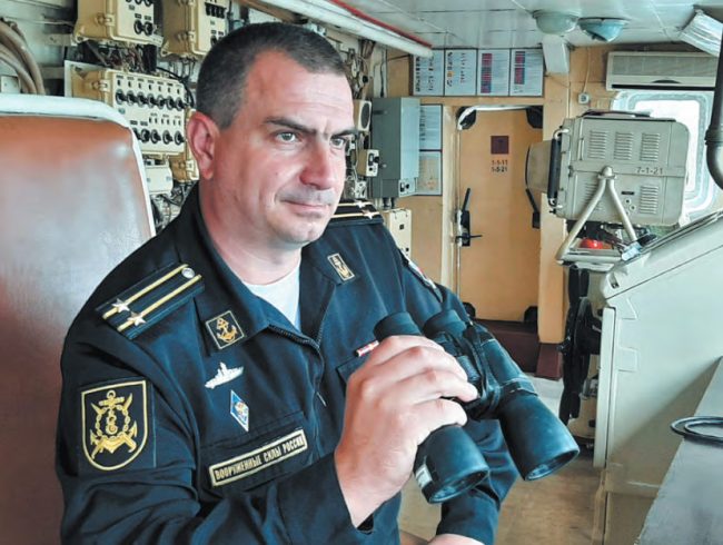 Командир большого десантного корабля «Саратов» Владимир Хромченков