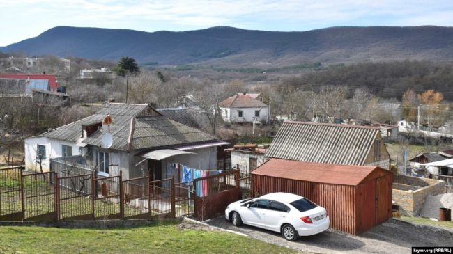 Село Тыловое в Байдарской долине