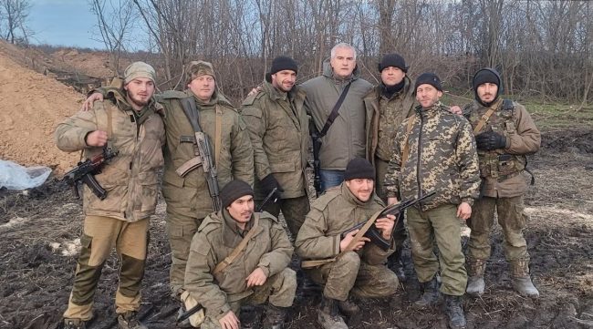 сергей аксенов съездил к боевикам