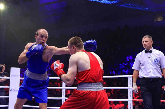 Севастопольский боксер Максим Коптяков стал победителем в весовой категорий 75 кг в финале чемпионата России по боксу.
