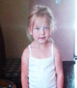 5-летняя Дарья Пилипенко 28.11.2013 года рождения из села Кропоткино Раздольненского района