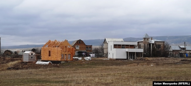 Новые дома в Заречном, предназначенные под снос