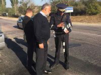 ГИБДД остановила автомобиль Чалого на выезде из Симферополя (фото)