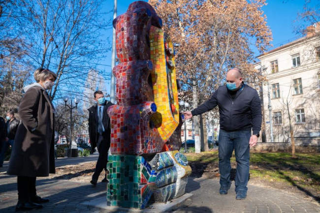 В детский парк вернули скульптуру Вячеслава Яковлева