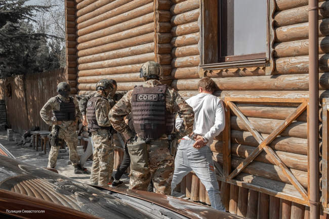 В Севастополе задержаны воры-домушники из Ставрополья