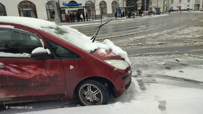 снег в Севастополе