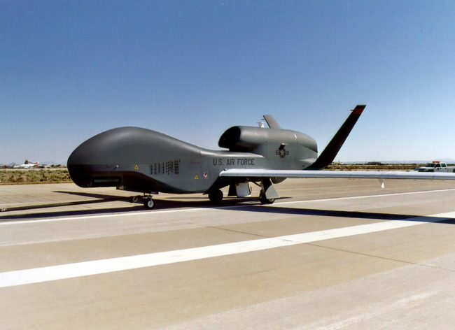 американский беспилотник-разведчик RQ-4B Global Hawk